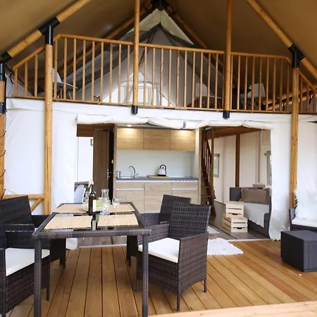 Marina & Glamping Nova Zivohost Luxury tent