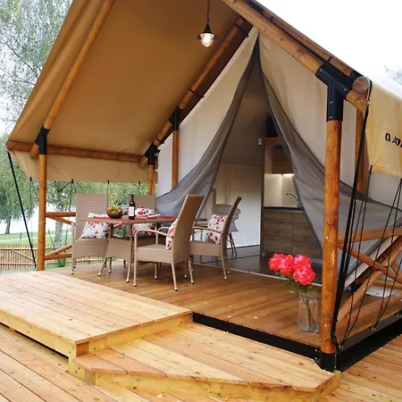 Luxury tent Marina & Glamping Nova Zivohost *