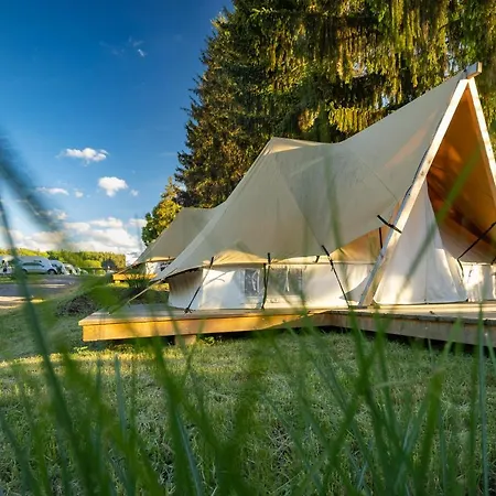 Marina & Glamping Nova Zivohost